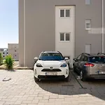 Lägenhet Luxury Adri With 2 Parking Spots *