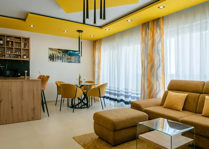 Luxury Adri With 2 Parking Spots * Makarska