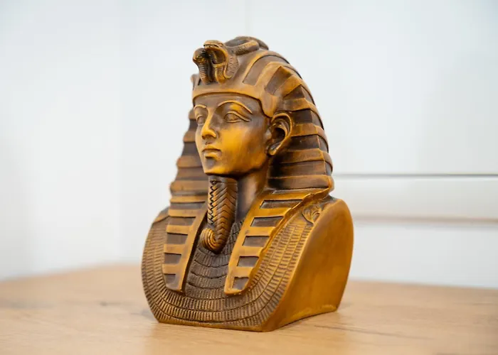 Luxury Adri With 2 Parking Spots